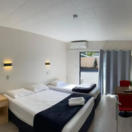 Rayland Epsom Motel